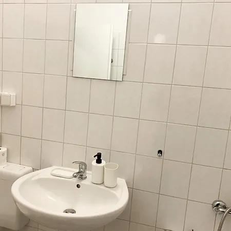 Appartement Cosy Flat With Tv & Wlan In Halle *