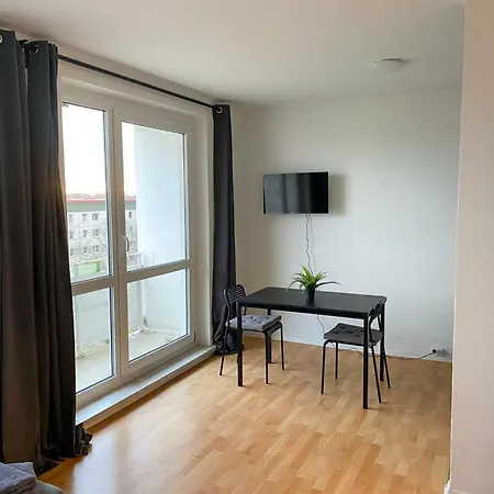 Cosy Flat With Tv & Wlan In Halle *