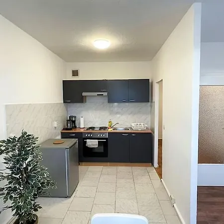 Appartement Cosy Flat With Tv & Wlan In Halle